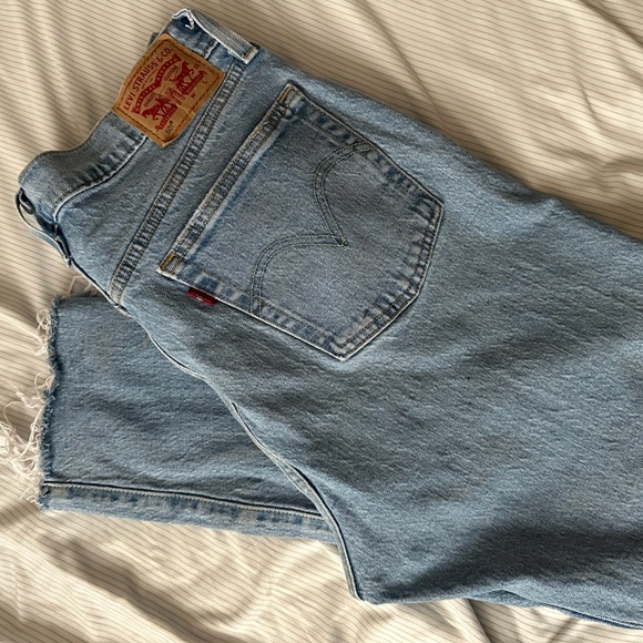 Levi’s 501 Jean - Picture 9 of 9